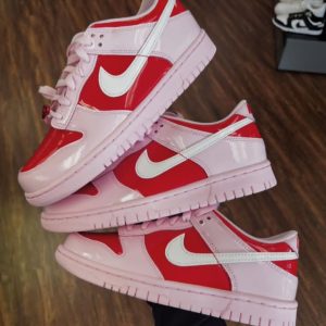 Nike Dunk Low "Valentine's Day" (2026 edition)