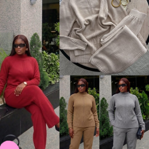 Womens 2-piece knitted set