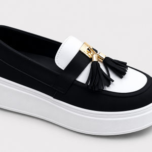 two-tone platform tassel loafer