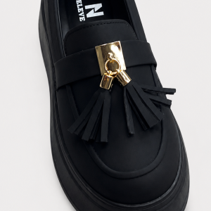chunky platform tassel loafer