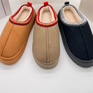 UGG Tasman Slipper