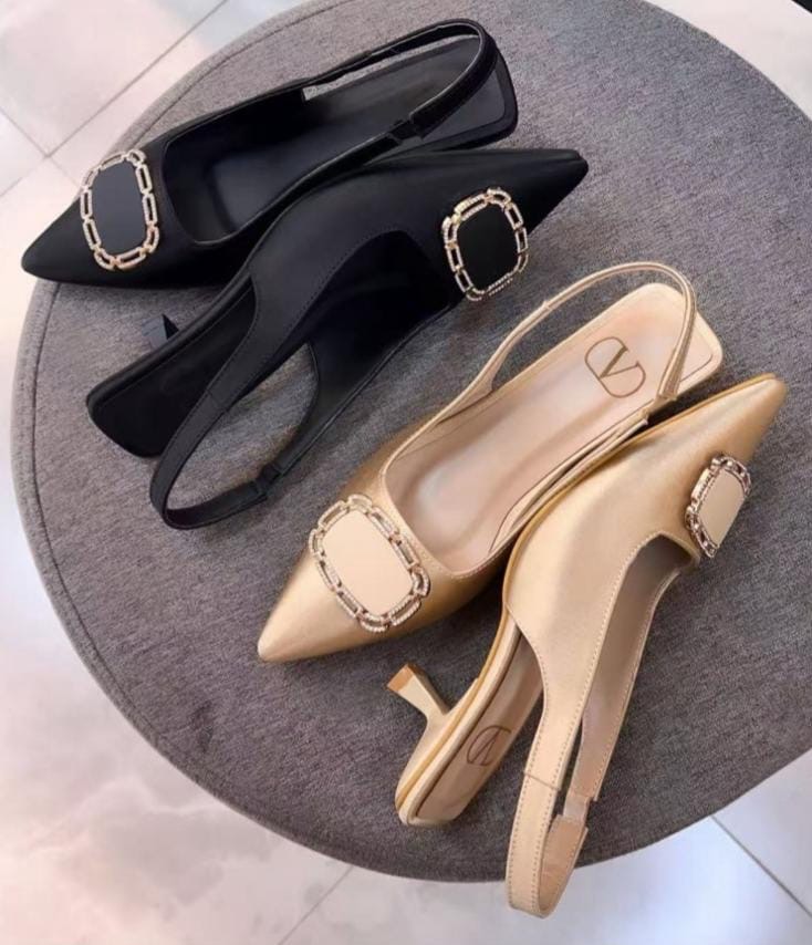 Sling back kitten heels