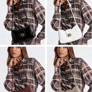 Shoulder baguette bag