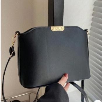 Crossbody shoulder bag