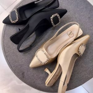 Sling back kitten heels